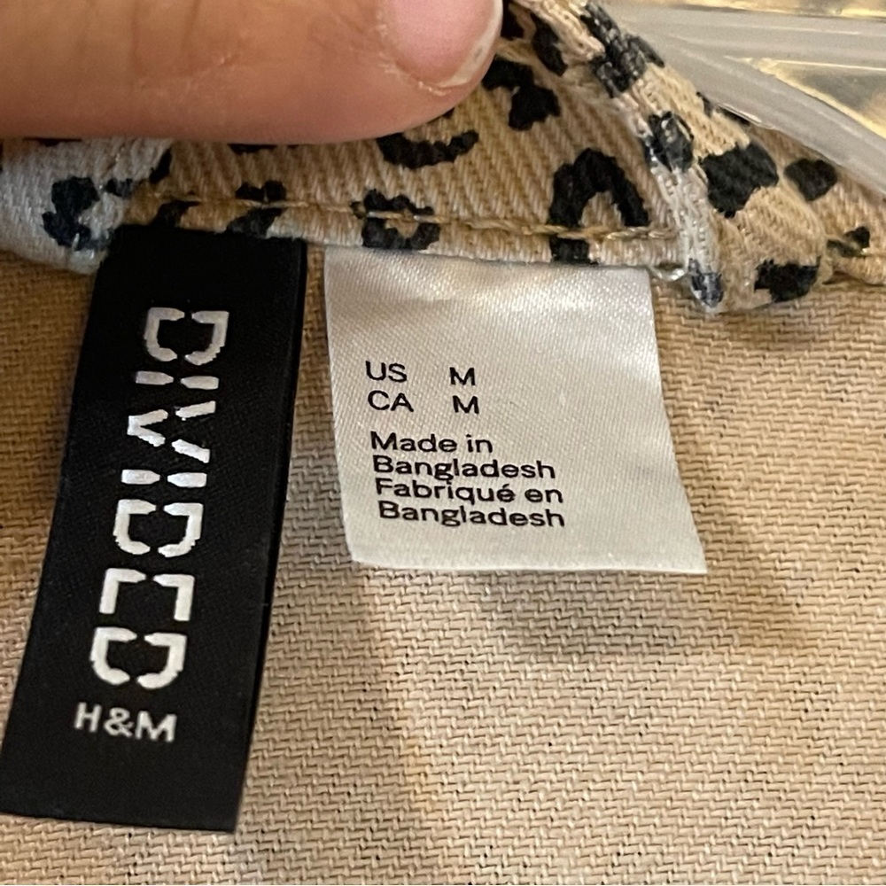 Divided H&M Chetah Print Women Jacket Size M - Picture 6 of 9